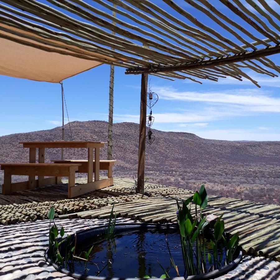 Guestfarm Camp Oubokberg Hotel Omaruru Exterior foto